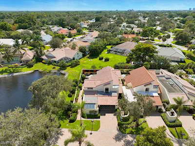 22 Las Brisas Way #23 Naples, FL 34108