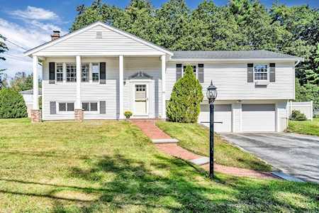 20 Pierce Street Hudson, MA 01749