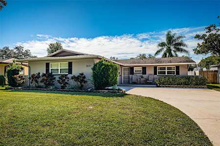 2019 Pinehurst Dr Clearwater, FL 33763