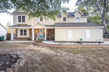 1922 Alder Branch Ln Germantown, TN 38139