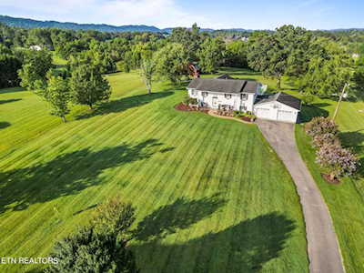 7543 Majors Rd Corryton, TN 37721