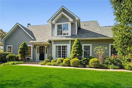 55 Agnew Farm Rd Armonk, NY 10504