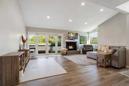 7532 Jerez Ct #9 Carlsbad, CA 92009