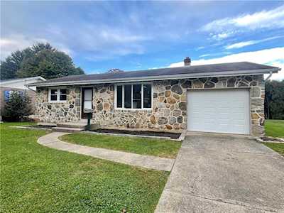 2082 Kensington Rd Bethlehem, PA 18018