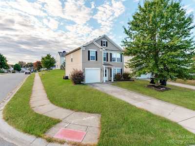4319 Saint Catherines Ct Concord, NC 28025