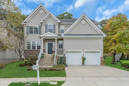 11 Birch St Atlantic Highlands, NJ 07716