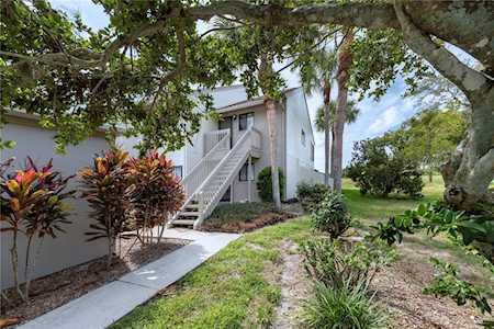 610 Bird Bay Dr W #207 Venice, FL 34285
