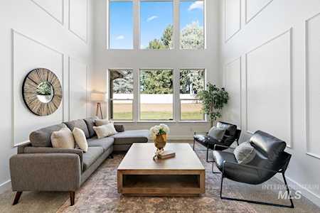 342 N Clearpoint Way Eagle, ID 83616