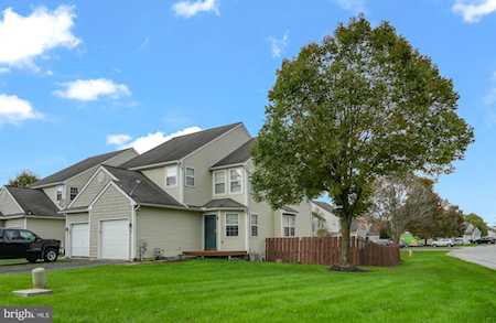 300 Gavin Dr Coatesville, PA 19320