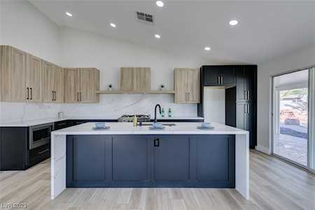 337 Evan Picone Dr Henderson, NV 89014