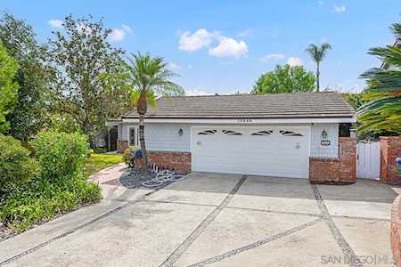 10849 E Meadow Glen Way Escondido, CA 92026