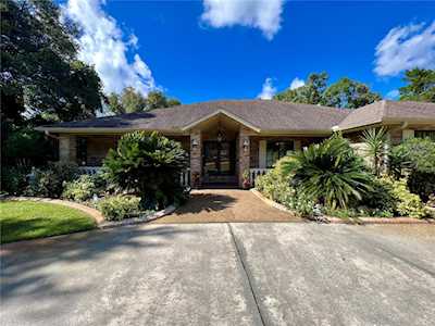 590 E Lehigh Dr Deltona, FL 32738