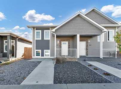 117 Somerside Rd SE Medicine Hat, AB T1B 0N4