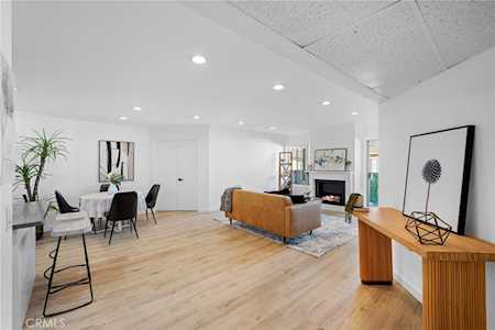 335 N Adams St #207 Glendale, CA 91206