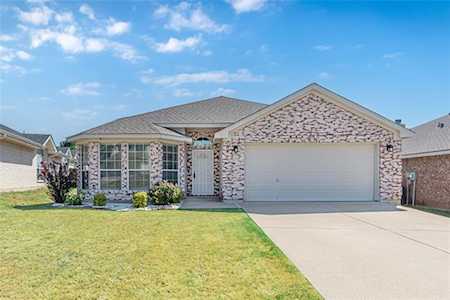 4865 Eagle Trace Drive Fort Worth, TX 76244