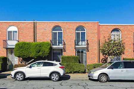 26 Argonaut Ave San Francisco, CA 94134