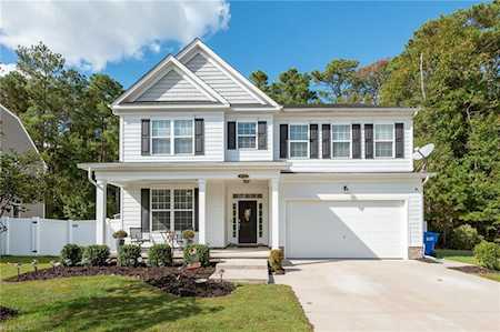 4054 Ravine Gap Dr Suffolk, VA 23434