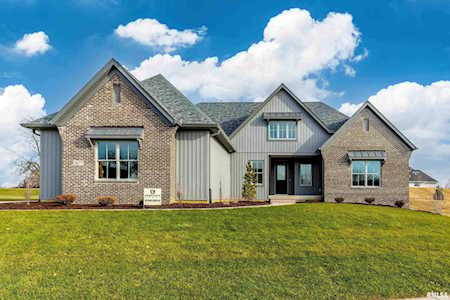 5077 Oak Ridge Ct Bettendorf, IA 52722