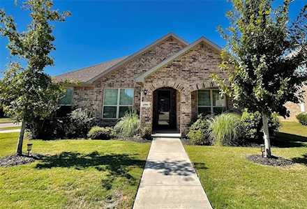 6906 Costa Del Sol Court Arlington, TX 76001
