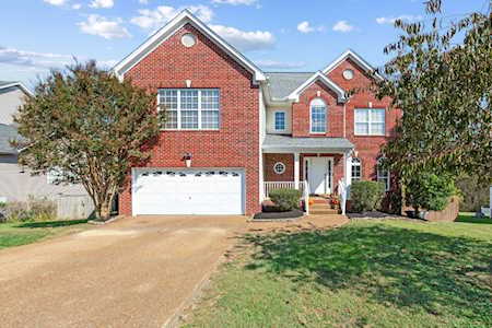 883 Loretta Dr Goodlettsville, TN 37072