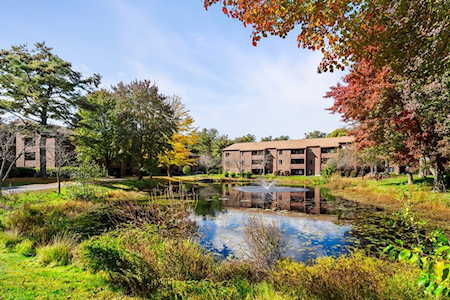 17 Davis Rd #B7 Acton, MA 01720