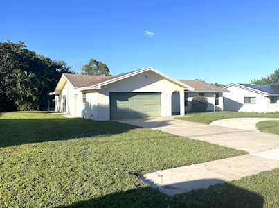 906 NW 13th Avenue Boynton Beach, FL 33426