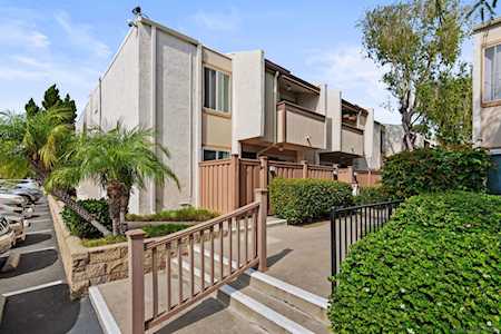 3549 Castle Glen Dr #121 San Diego, CA 92123