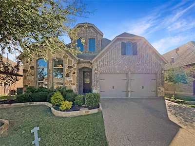 490 Oak Hills Lane Fate, TX 75189