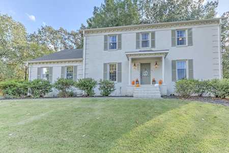 8617 Sycamore Trail Dr Germantown, TN 38139