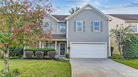 1060 Regal Manor Ln Fort Mill, SC 29715