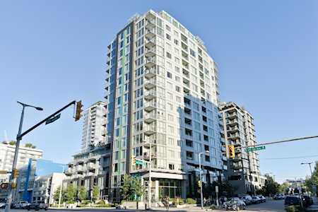 1708 Ontario Street #901 Vancouver, BC V5T 0J7