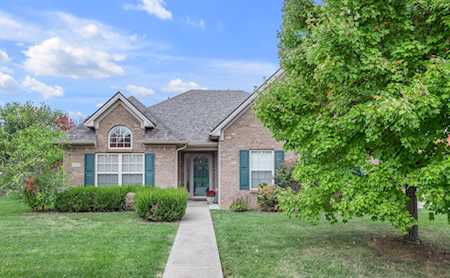 4549 Larkhill Ln Lexington, KY 40509