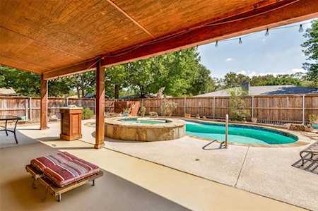 2911 Columbine Drive Grapevine, TX 76051