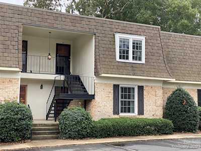 3520 Colony Rd Charlotte, NC 28211