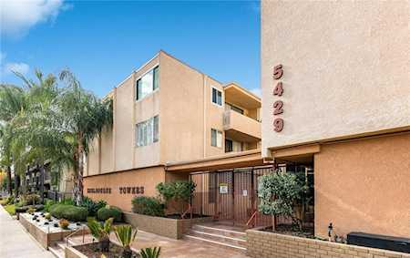 5429 Newcastle Ave #213 Encino, CA 91316