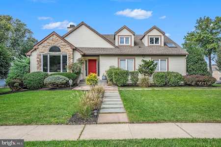 629 Mercer St Cherry Hill, NJ 08002