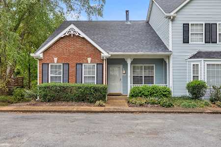 1227 Carriage Park Dr Franklin, TN 37064