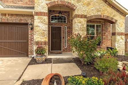 9040 Mcfarland Way Fort Worth, TX 76244
