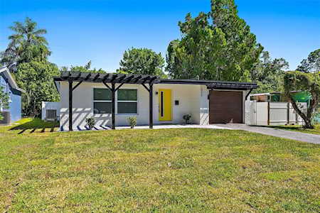 2338 36th St S St. Petersburg, FL 33711