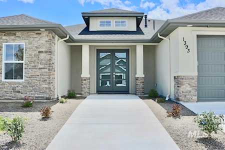 520 S Gabriel Lane Nampa, ID 83687
