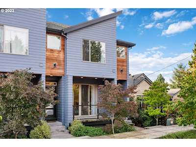 1818 SW Iowa ST #1 Portland, OR 97239