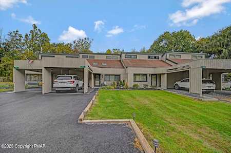 123 Ridge Dr Tannersville, PA 18372