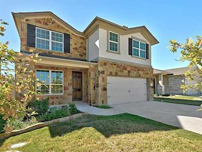 201 Mount Locke RD Dripping Springs, TX 78620