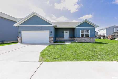 1429 Eagle Ave Washington, IL 61571