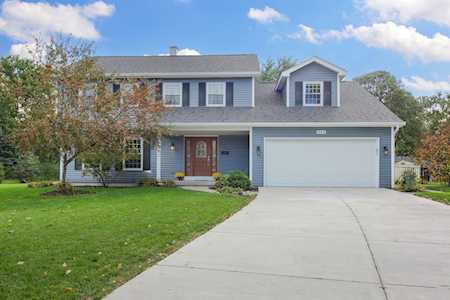 444 Pepperidge Ct Aurora, IL 60506