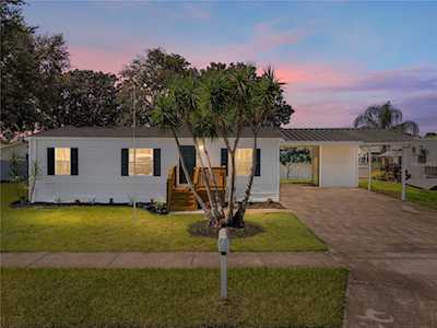 3837 Kiah Dr Wesley Chapel, FL 33543