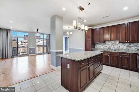 2772 Lighthouse Point E #309 Baltimore, MD 21224