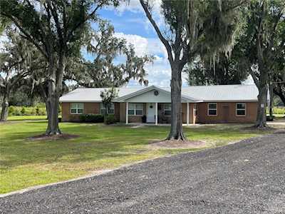 180 Eagle Lake Loop Rd W Winter Haven, FL 33880