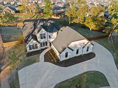 3801 Saddle Creek Denison, TX 75020