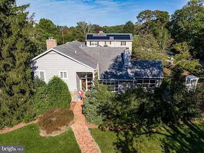 217 E Maple Ave Moorestown, NJ 08057